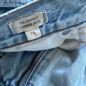 Madewell The Perfect Summer Jean – Light Wash, Effortless Cool!